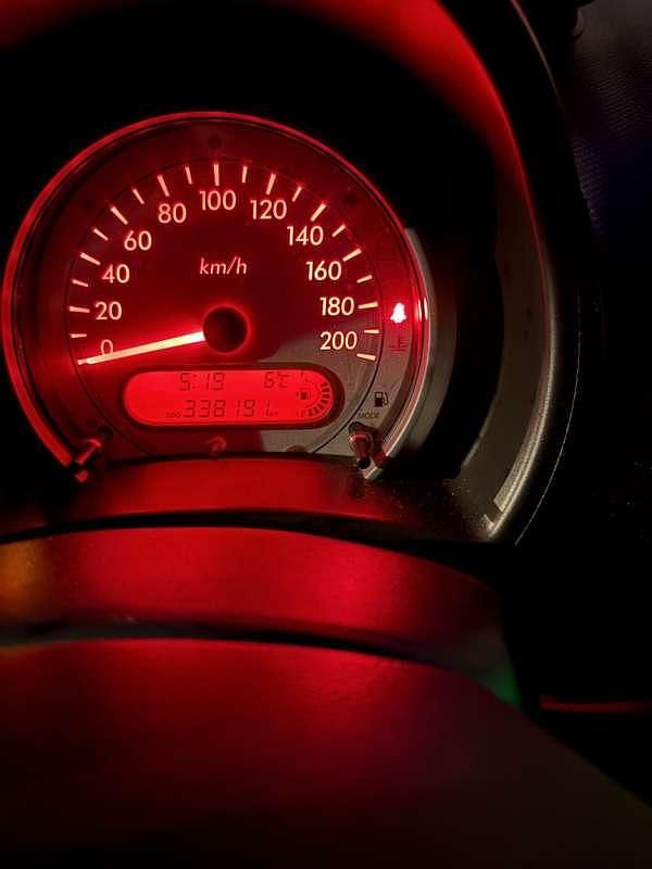 Rood Gebruikt 2008 Suzuki Splash Hatchback | € 750 - Afbeelding 1/4