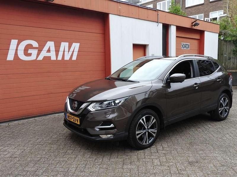 Bruin Gebruikt 2018 Nissan Qashqai SUV | € 17.250 (Goede deal) - Afbeelding 1/4
