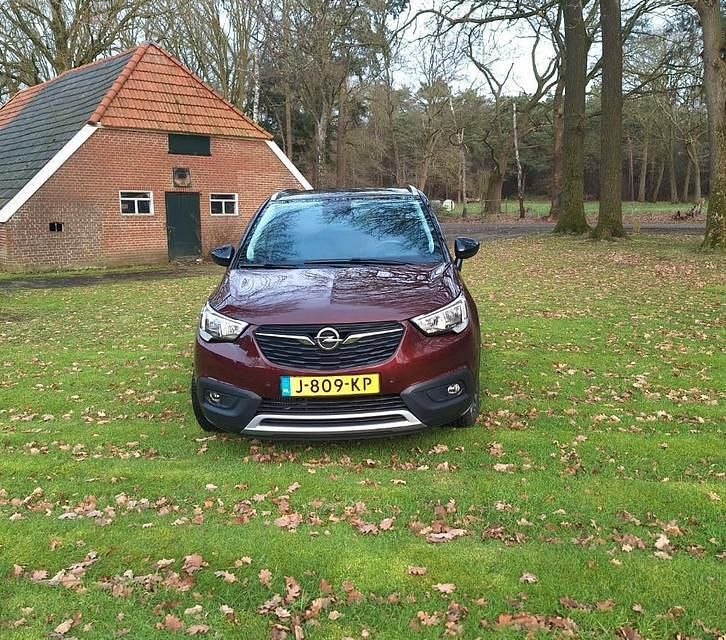 Occasion Opel Crossland X Innovation 110 PK (80 kW) 2018 Rood SUV
