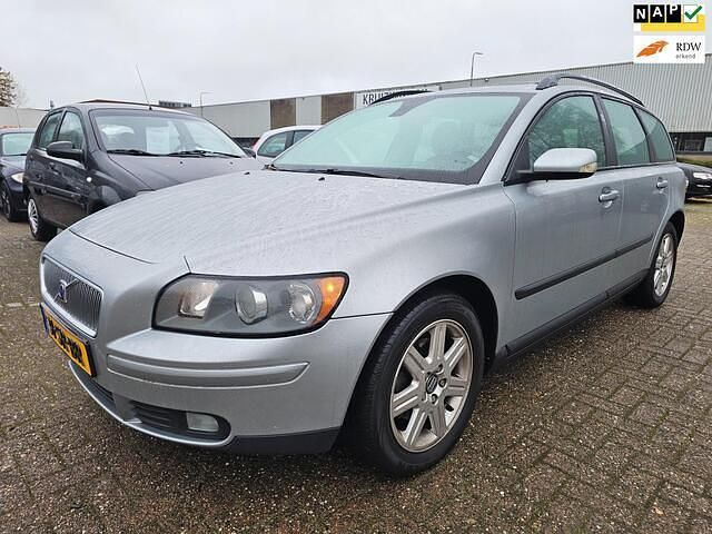 Grijs Occasion 2006 Volvo V50 Stationwagen | € 2.999 (Goede deal) - Afbeelding 1/4