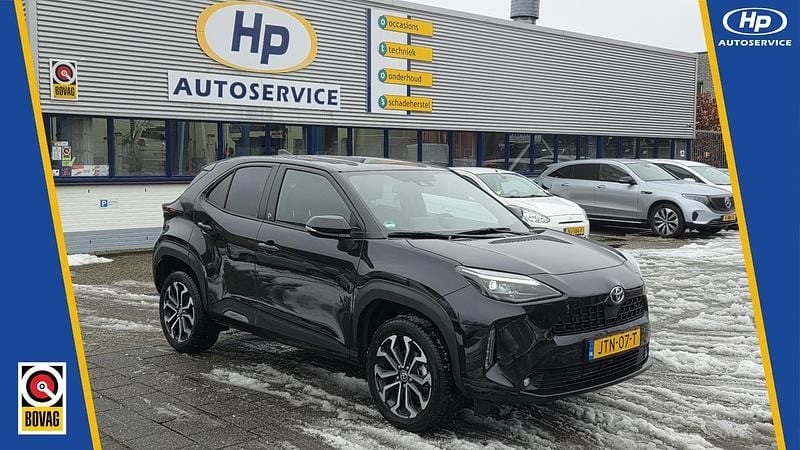 Zwart Occasion 2026 Toyota Yaris Cross SUV | € 28.500 (Goede deal) - Afbeelding 1/4