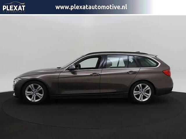 Occasion BMW 320 Executive 184 PK (135 kW) 2013 Bruin Stationwagen