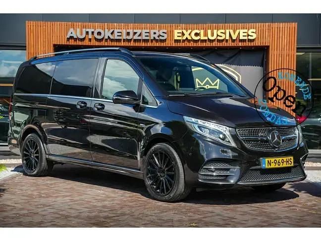 Zwart Gebruikt 2016 Mercedes V250 Exclusive MPV | € 39.900 (Eerlijke prijs) - Afbeelding 1/4