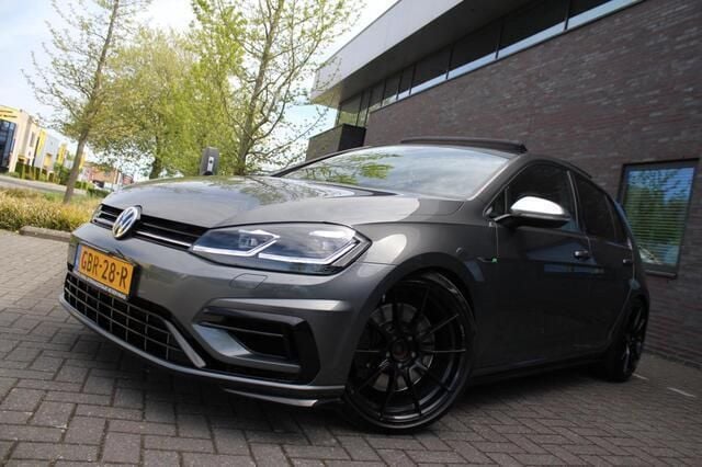 Grijs Gebruikt 2017 VW Golf VII R Hatchback | € 25.999 (Eerlijke prijs) - Afbeelding 1/4