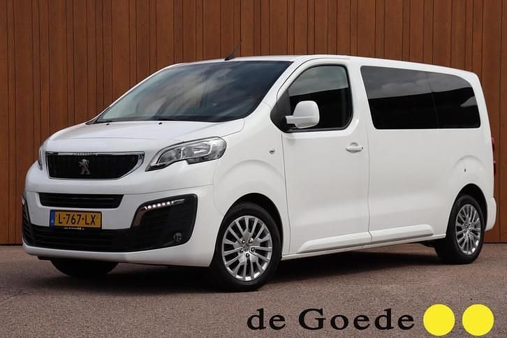 Wit Occasion 2021 Peugeot Traveller Business-Line MPV | € 39.940 - Afbeelding 1/4