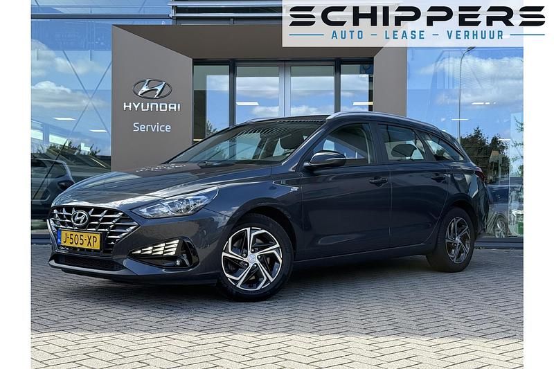 Grijs Gebruikt 2020 Hyundai i30 Comfort Stationwagen | € 19.900 - Afbeelding 1/4