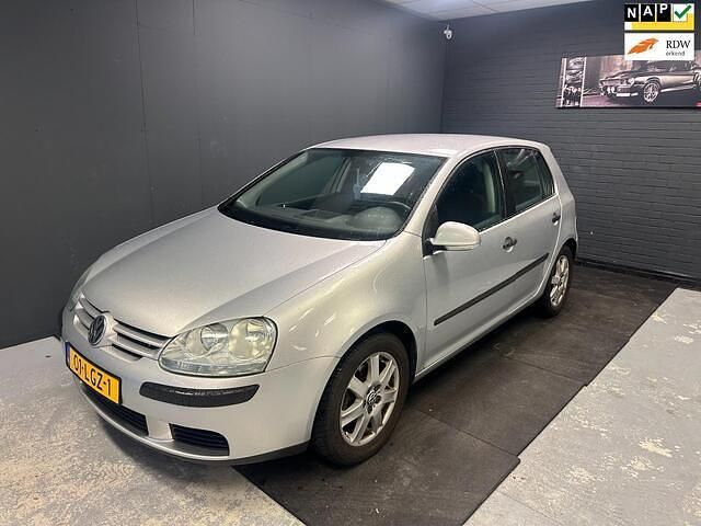 Occasion VW Golf IV Sportline 102 PK (75 kW) 2004 Grijs Hatchback