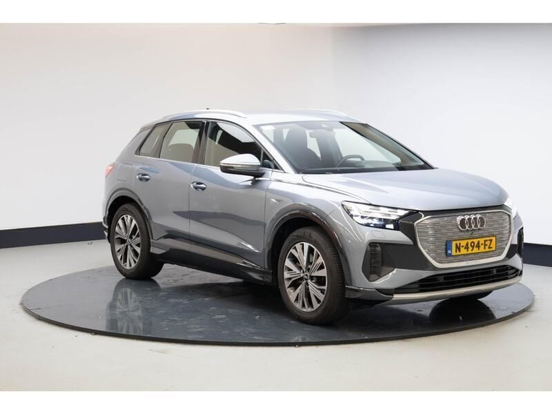 Blauw, metallic lak Gebruikt 2021 Audi Q4 e-tron Advanced Plus SUV | € 30.950 (Super prijs) - Afbeelding 1/4