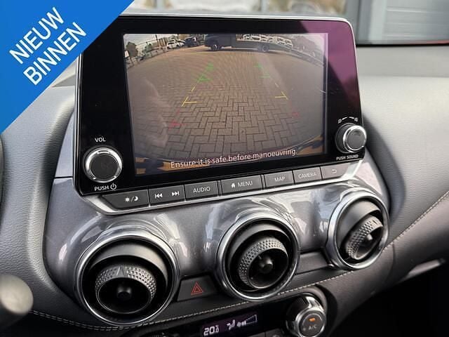 Rood Gebruikt 2020 Nissan Juke N-Connecta SUV | € 16.450 (Eerlijke prijs) - Afbeelding 1/4