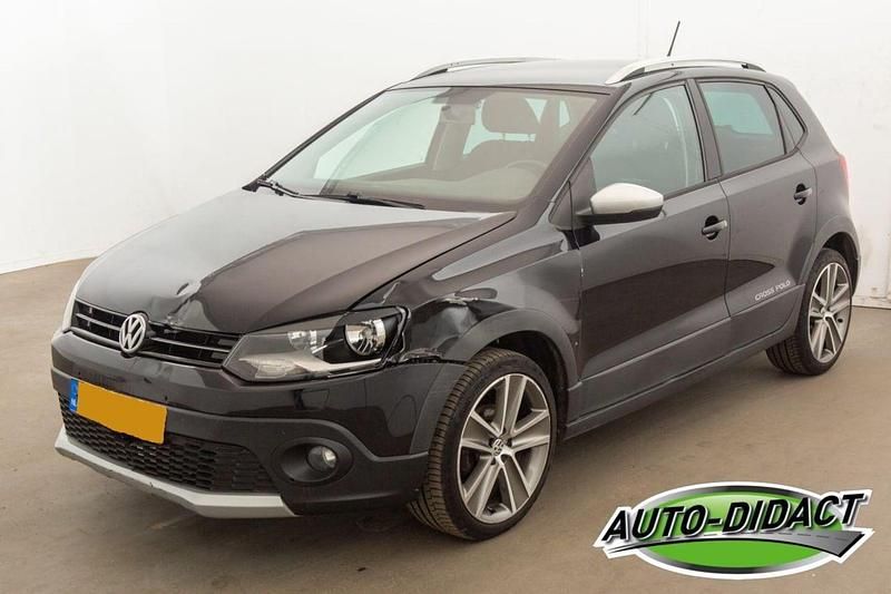 Zwart Occasion 2012 VW Polo Cross Hatchback | € 3.600 - Afbeelding 1/4