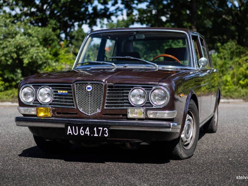 Bruinmarone paroli Gebruikt 1973 Lancia 2000 Sedan | € 13.500 - Afbeelding 1/4