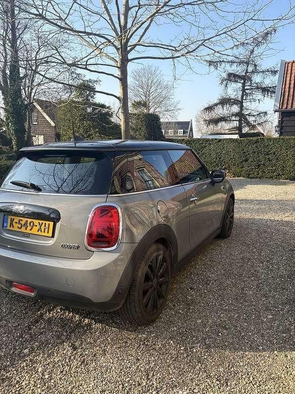 Occasion Mini Cooper Chili 136 PK (100 kW) 2021 Grijs Hatchback