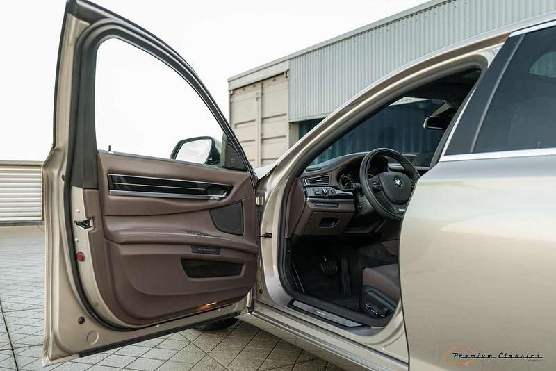 Occasion BMW 750 Executive 381 PK (280 kW) 2012 Beige Sedan