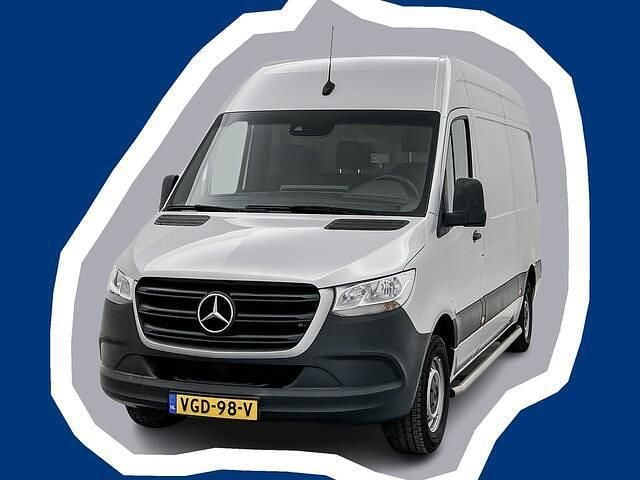 Zilver (metallic) Occasion 2020 Mercedes Sprinter Van | € 27.945 (Goede deal) - Afbeelding 1/4
