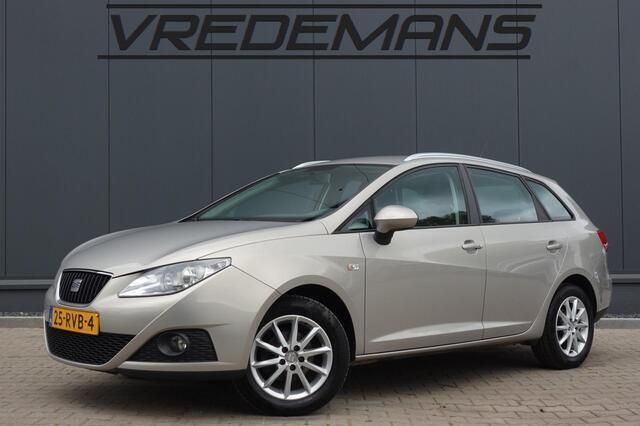 Beige Gebruikt 2011 Seat Ibiza ST Style Stationwagen | € 3.950 (Eerlijke prijs) - Afbeelding 1/4