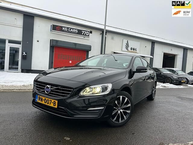 Zwart Occasion 2018 Volvo S60 Dynamic Sedan | € 9.999 (Eerlijke prijs) - Afbeelding 1/4