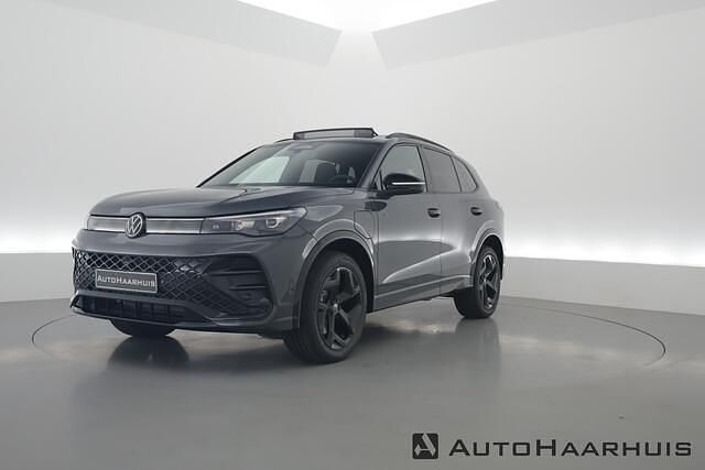 Grijs Nieuw 2025 VW Tiguan Style SUV | € 59.850 (Eerlijke prijs) - Afbeelding 1/3