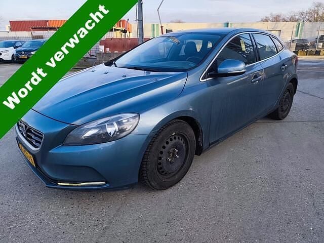 Occasion Volvo V40 Momentum 116 PK (85 kW) 2013 Blauw Hatchback