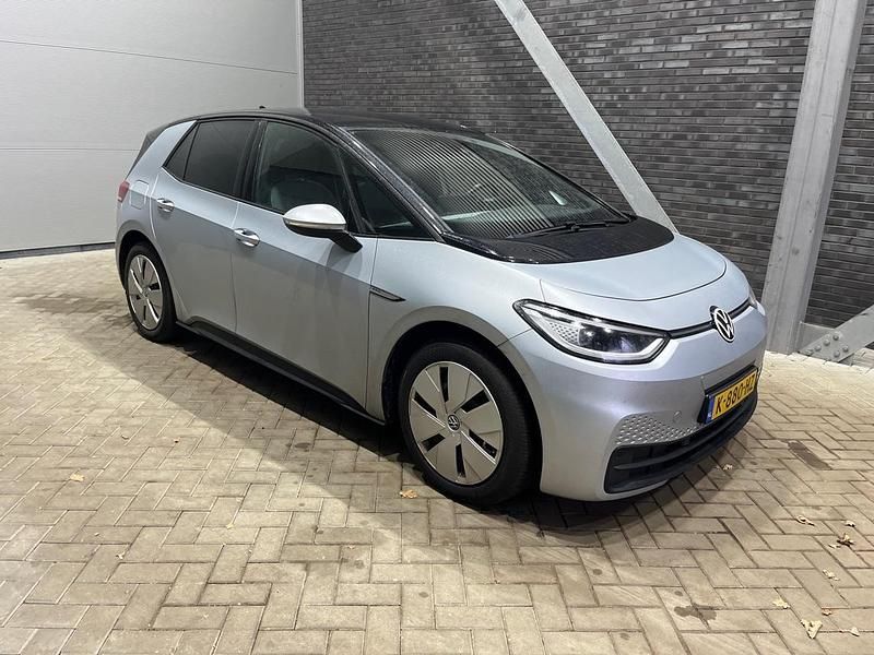 Grijs Gebruikt 2020 VW ID.3 Business Hatchback | € 15.800 (Super prijs) - Afbeelding 1/1