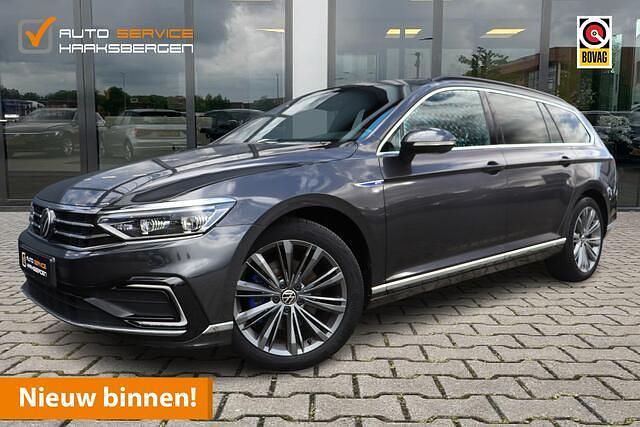 Grijs Gebruikt 2021 VW Passat Business Stationwagen | € 21.900 (Eerlijke prijs) - Afbeelding 1/4