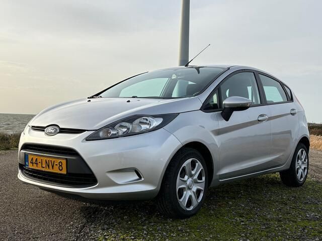 Occasion Ford Fiesta Limited 60 PK (44 kW) 2010 Grijs Hatchback