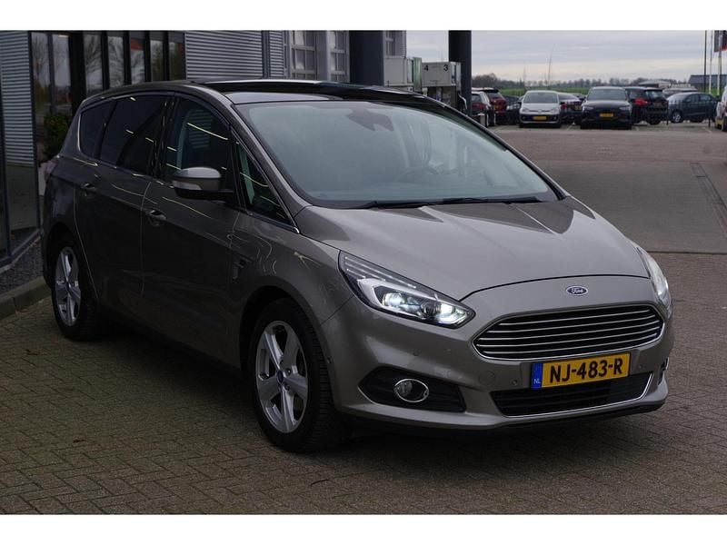 Occasion Ford S-MAX Titanium 161 PK (118 kW) 2017 Grijs (metallic) MPV