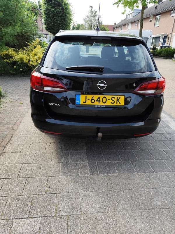 Gebruikt 2020 Opel Astra Edition Stationwagen | € 9.500 (Goede deal) - Afbeelding 1/4