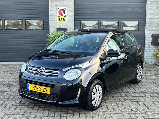 Zwart Gebruikt 2021 Citroën C1 Feel Hatchback | € 7.995 (Eerlijke prijs) - Afbeelding 1/4