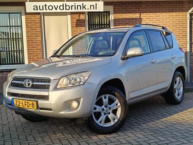Grijs Occasion 2010 Toyota RAV4 SUV | € 9.440 (Goede deal) - Afbeelding 1/4