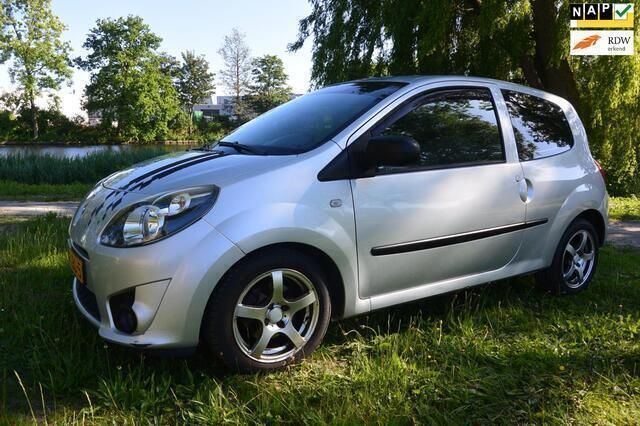 Grijs Gebruikt 2010 Renault Twingo Authentique Hatchback | € 2.899 (Eerlijke prijs) - Afbeelding 1/4