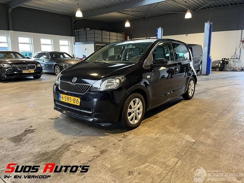 Zwart Gebruikt 2013 Skoda Citigo Hatchback | € 2.750 (Super prijs) - Afbeelding 1/4