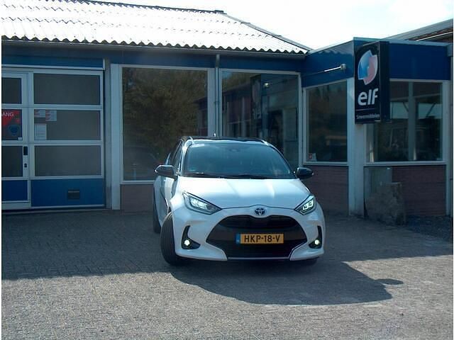 Wit Gebruikt 2021 Toyota Yaris Hatchback | € 17.950 (Eerlijke prijs) - Afbeelding 1/4