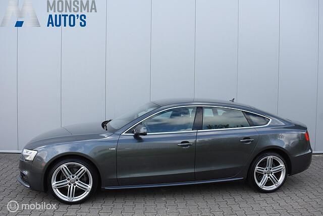Grijs Occasion 2014 Audi A5 Sportback S-Line Hatchback | € 12.975 (Eerlijke prijs) - Afbeelding 1/4