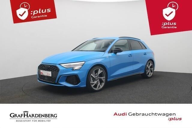 Blauw Gebruikt 2023 Audi A3 S-Line Hatchback | € 31.895 - Afbeelding 1/4