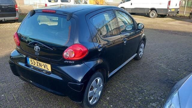 Occasion Toyota Aygo 68 PK (50 kW) 2008 Zwart Hatchback