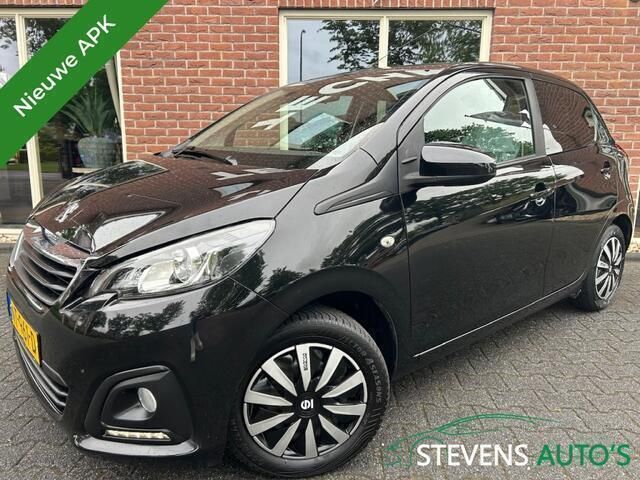 Zwart Gebruikt 2017 Peugeot 108 Active Hatchback | € 6.444 (Eerlijke prijs) - Afbeelding 1/4