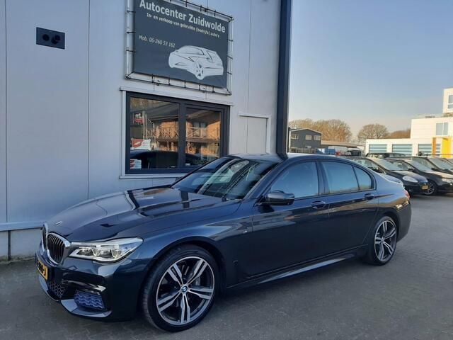 Grijs Gebruikt 2017 BMW 730 Executive Sedan | € 32.449 (Iets duurder) - Afbeelding 1/4