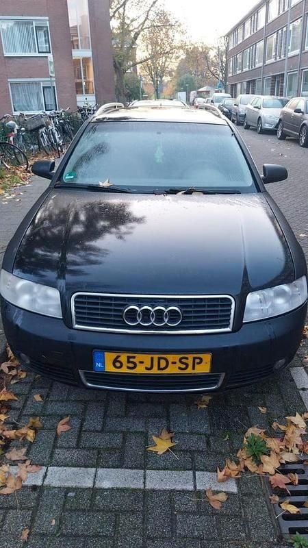 Gebruikt 2002 Audi A4 Stationwagen | € 2.799 - Afbeelding 1/4