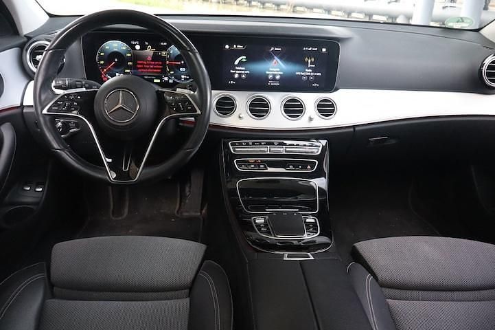 Occasion Mercedes E300 AMG 2020 Wit (metallic) Stationwagen
