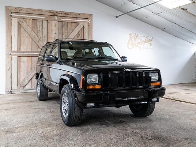 Zwart Gebruikt 1998 Jeep Cherokee Limited SUV | € 29.900 - Afbeelding 1/4