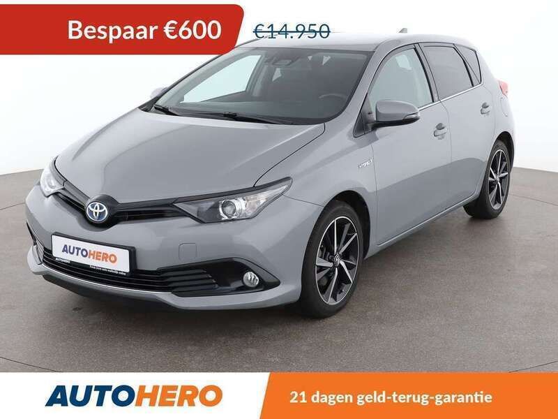 Grijs Gebruikt 2018 Toyota Auris Hybrid Team Stationwagen | € 14.549 (Goede deal) - Afbeelding 1/3