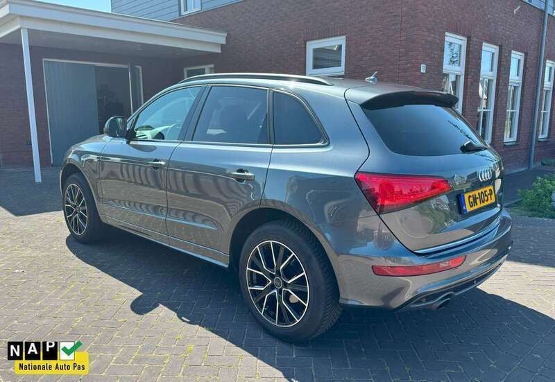 Grijs Gebruikt 2015 Audi Q5 SUV | € 19.749 (Goede deal) - Afbeelding 1/4