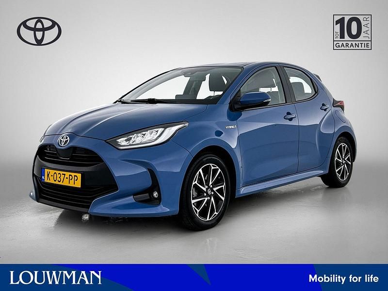 Occasion Toyota Yaris Hybrid 116 PK (85 kW) 2021 Blauw Hatchback