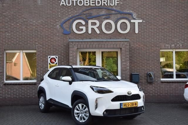 Wit Gebruikt 2024 Toyota Yaris Cross SUV | € 28.450 (Super prijs) - Afbeelding 1/4