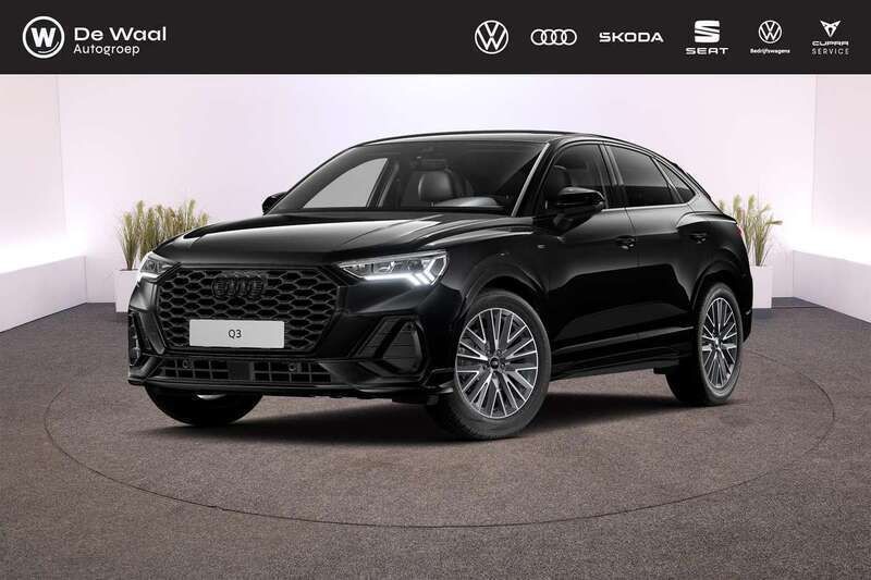 Zwart Nieuw 2025 Audi Q3 Sportback Competition SUV | € 59.193 (Duur) - Afbeelding 1/4
