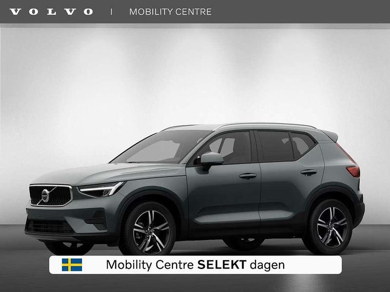 Groen, metallic lak Nieuw 2025 Volvo XC40 Business Edition SUV | € 53.440 (Super prijs) - Afbeelding 1/4