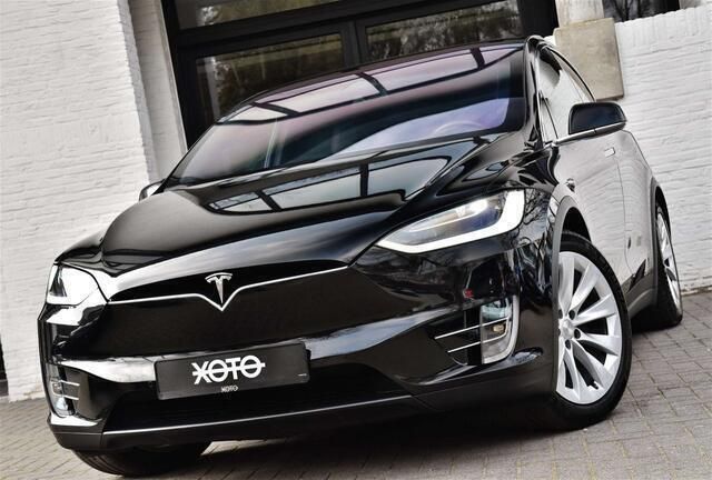 Zwart Gebruikt 2019 Tesla Model X SUV | € 49.950 (Duur) - Afbeelding 1/4