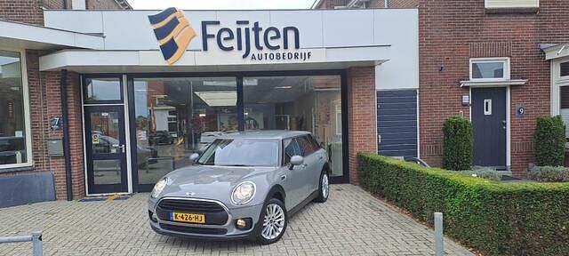 Grijs Gebruikt 2017 Mini One Clubman Stationwagen | € 14.900 (Iets duurder) - Afbeelding 1/1