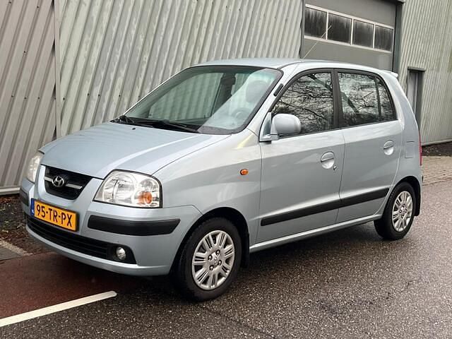 Blauw Occasion 2007 Hyundai Atos Prime Hatchback | € 1.750 (Eerlijke prijs) - Afbeelding 1/4