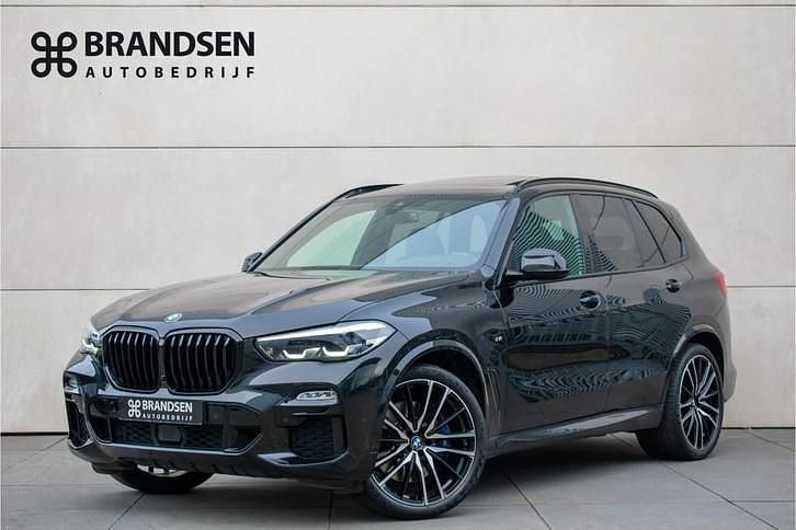 Zwart (metallic) Occasion 2019 BMW X5 Executive SUV | € 43.900 (Iets duurder) - Afbeelding 1/4